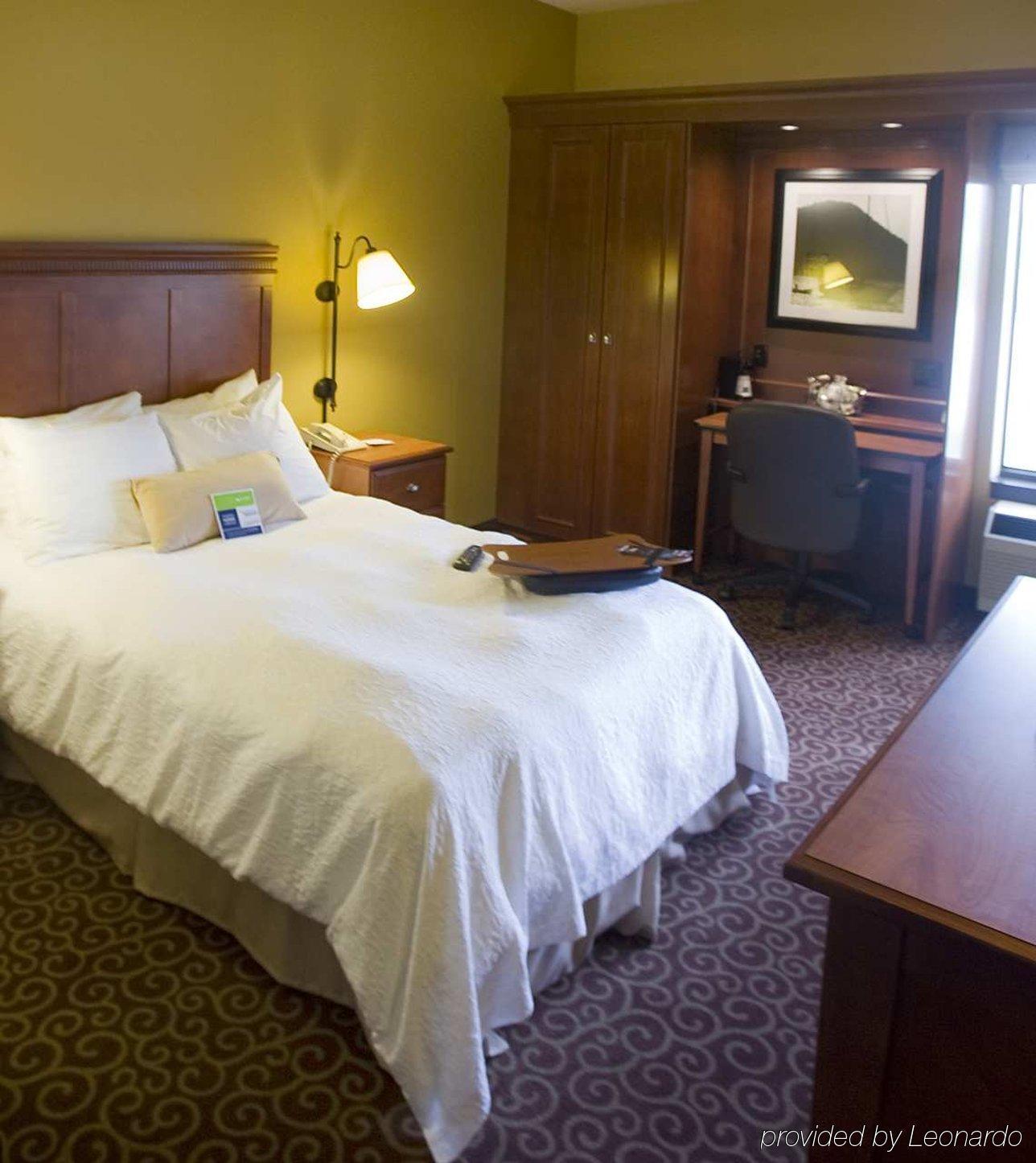Spx Hotel Green Bay Habitación foto